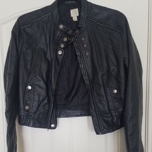 Cropped faux leather jacket